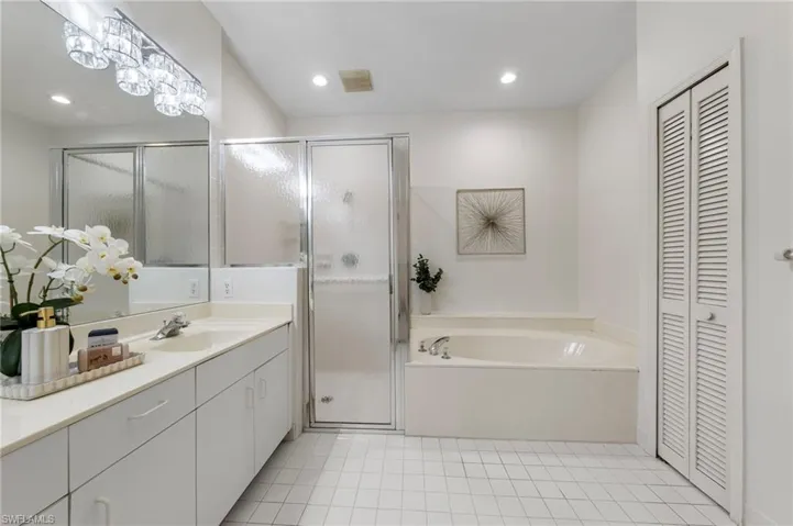 8601 Fairway Bend Dr, Estero, Florida 33967