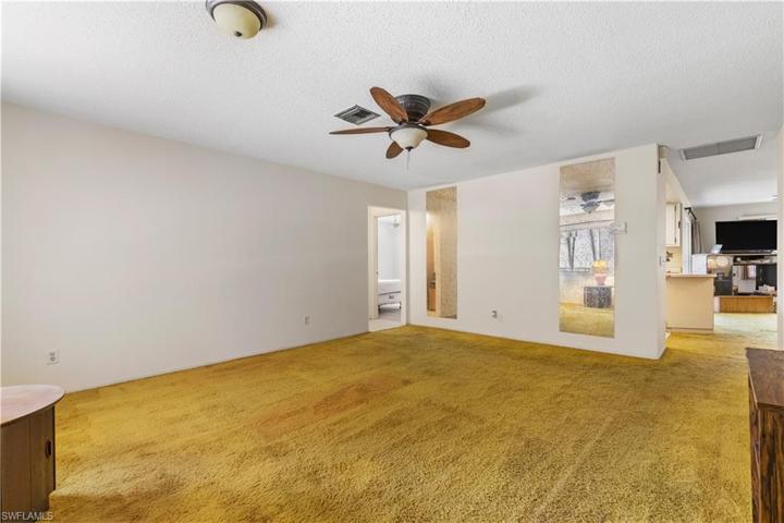 3815 SE 2nd AVE, CAPE CORAL FL 33904