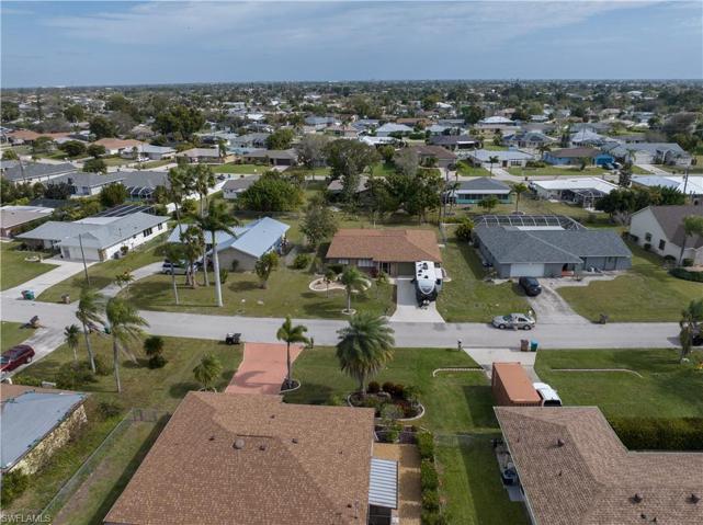 3815 SE 2nd AVE, CAPE CORAL FL 33904