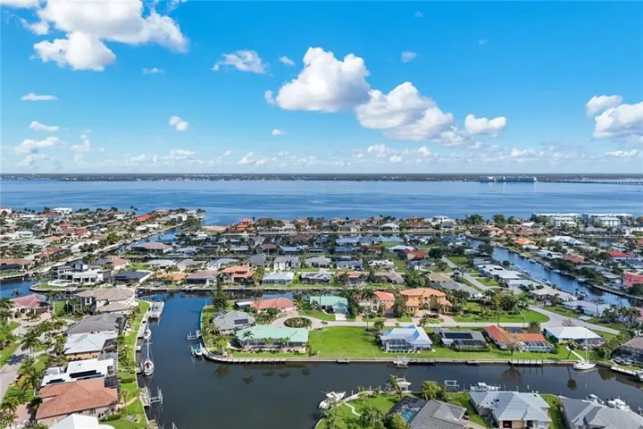 2174 Bayou Rd, Punta Gorda, Florida 33950