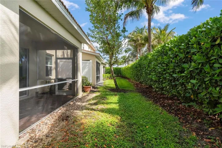 10864 Alvara Way, Bonita Springs, Florida 34135