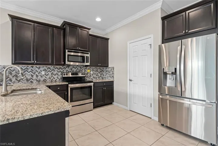 10864 Alvara Way, Bonita Springs, Florida 34135