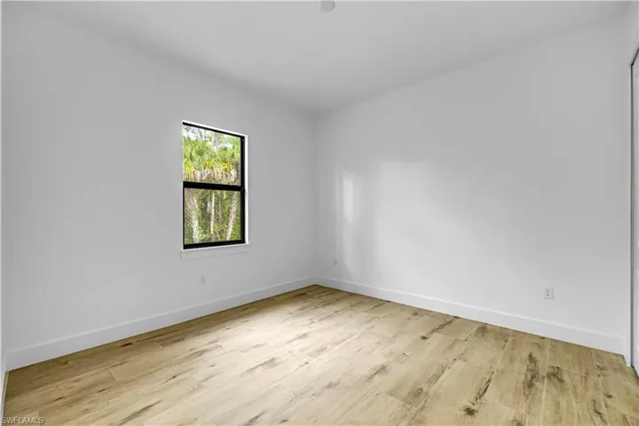2668 39th Ave Ne, Naples, Florida 34120