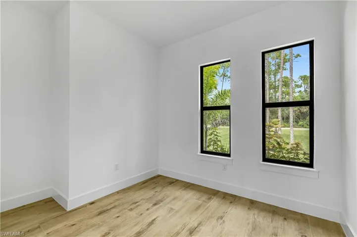2668 39th Ave Ne, Naples, Florida 34120