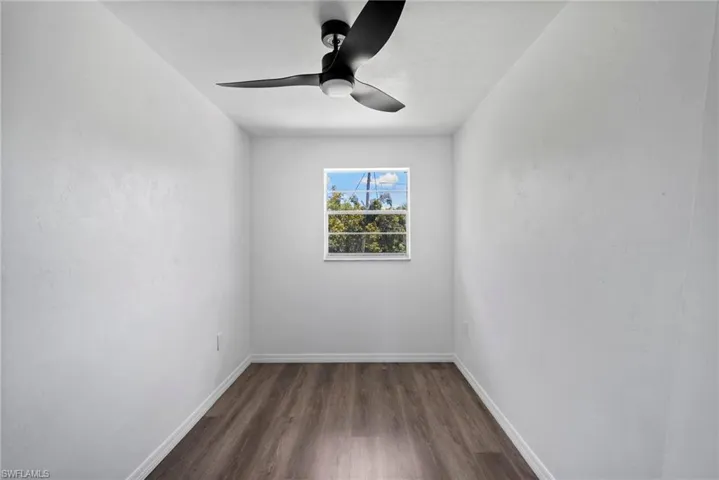 12602  2nd  ST, Fort Myers, FL 33905