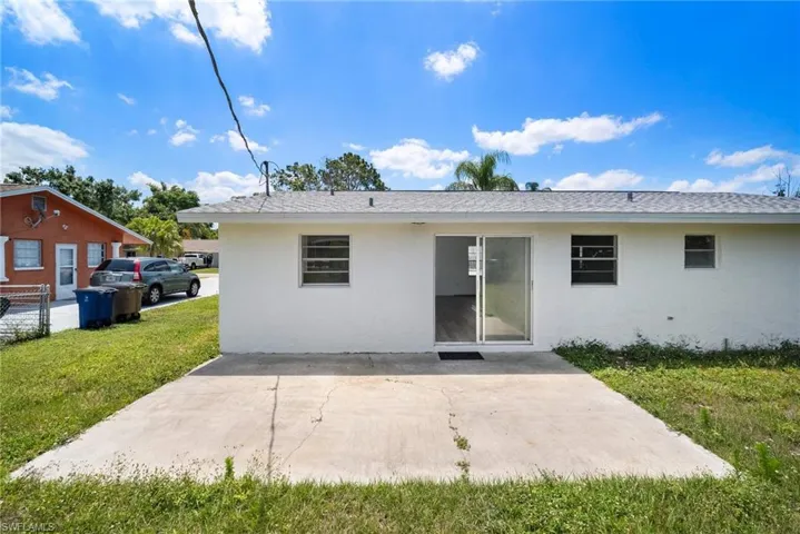 12602  2nd  ST, Fort Myers, FL 33905