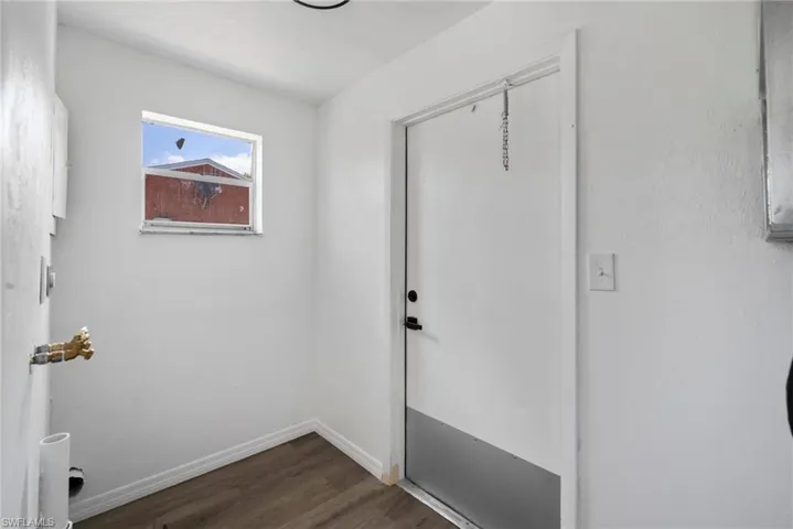 12602  2nd  ST, Fort Myers, FL 33905