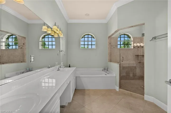 8906 Lely Island Cir, Naples, Florida 34113