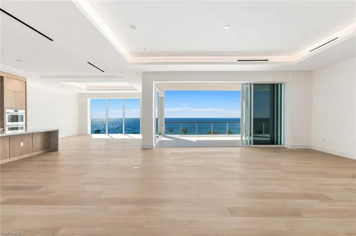 901 Gulf Shore Blvd N A-401, Naples, Florida 34102