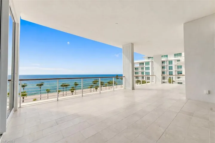 901 Gulf Shore Blvd N A-401, Naples, Florida 34102