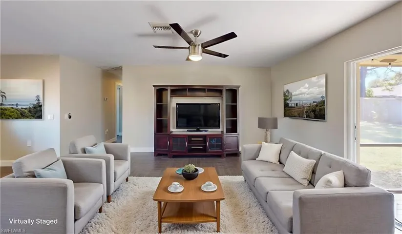 27514 Playa Del Rey Ln, Bonita Springs, Florida 34135