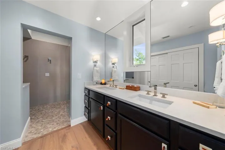5145 Joewood Dr, Sanibel, Florida 33957