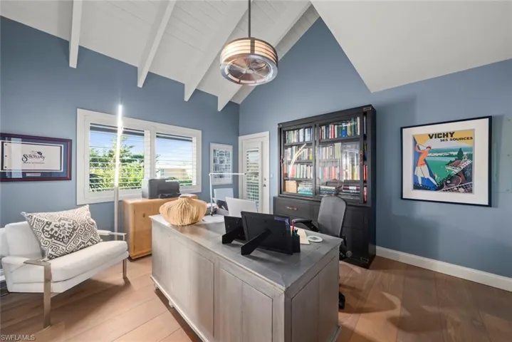 5145 Joewood Dr, Sanibel, Florida 33957