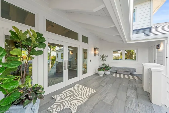 5145 Joewood Dr, Sanibel, Florida 33957
