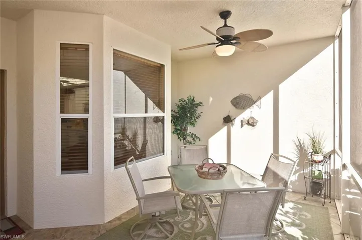 3860  SAWGRASS  WAY, Naples, FL 34112