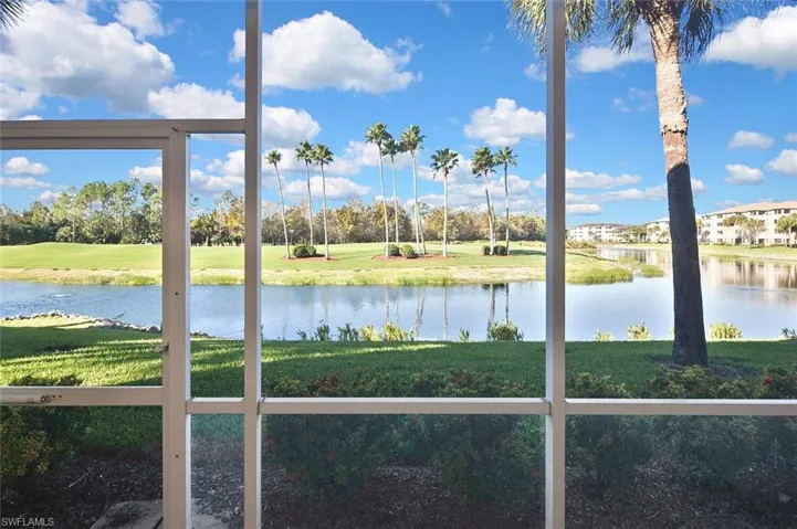 3860  SAWGRASS  WAY, Naples, FL 34112