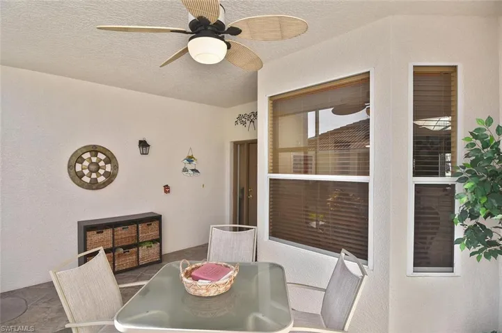 3860  SAWGRASS  WAY, Naples, FL 34112