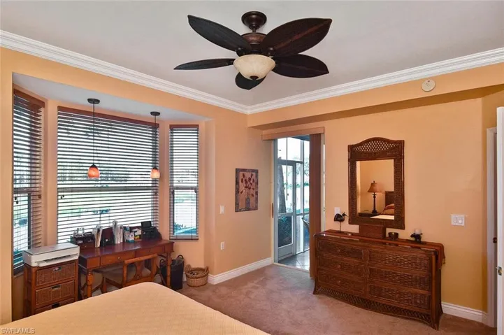 3860  SAWGRASS  WAY, Naples, FL 34112