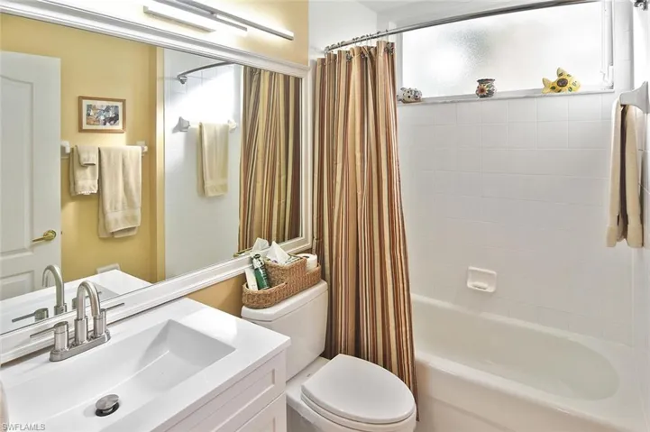 3860  SAWGRASS  WAY, Naples, FL 34112