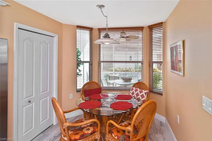 3860  SAWGRASS  WAY, Naples, FL 34112