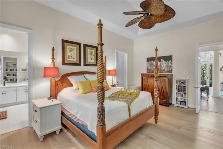 7060 Verde Way, Naples, Florida 34108