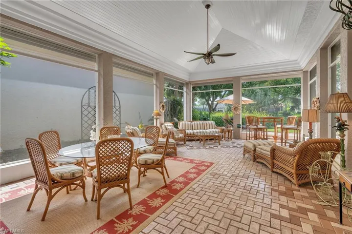 7060 Verde Way, Naples, Florida 34108