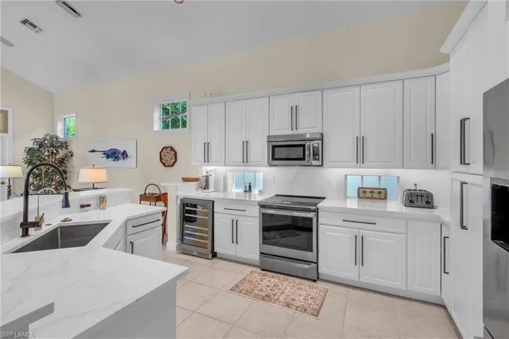 7060 Verde Way, Naples, Florida 34108