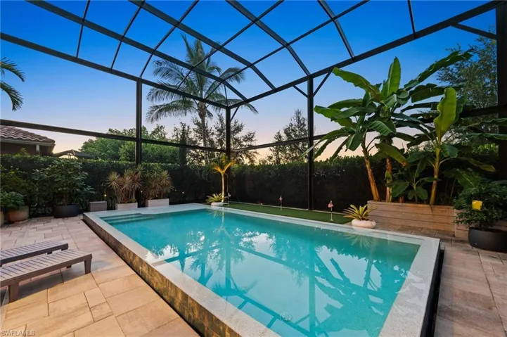 2882 Cinnamon Bay Cir, Naples, Florida 34119