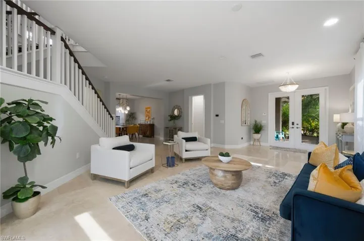 2882 Cinnamon Bay Cir, Naples, Florida 34119
