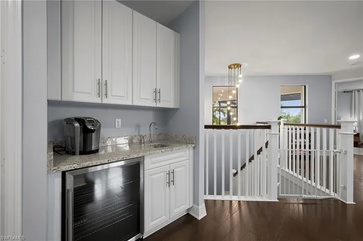 2882 Cinnamon Bay Cir, Naples, Florida 34119