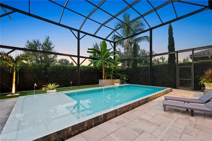 2882 Cinnamon Bay Cir, Naples, Florida 34119