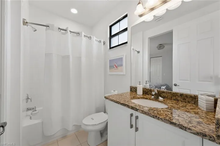 2882 Cinnamon Bay Cir, Naples, Florida 34119