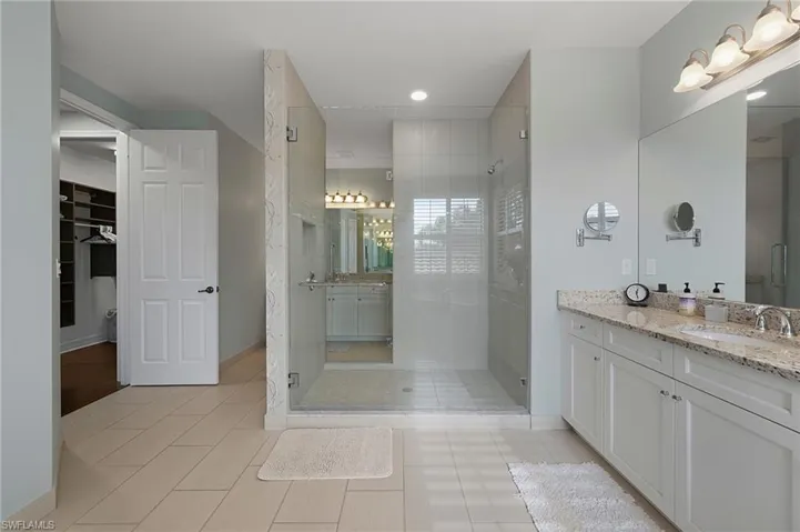 2882 Cinnamon Bay Cir, Naples, Florida 34119