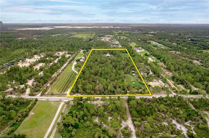 1301 Ivy Way, Naples, Florida 34117