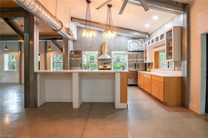 1301 Ivy Way, Naples, Florida 34117