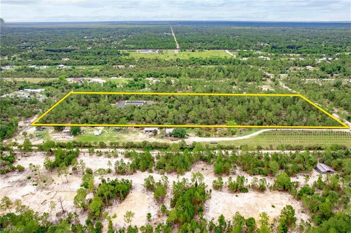 1301 Ivy Way, Naples, Florida 34117