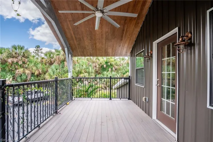 1301 Ivy Way, Naples, Florida 34117