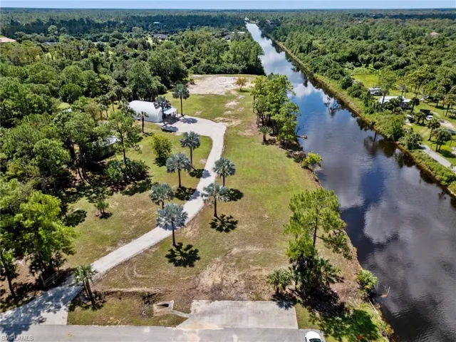 2330  14th NE AVE, Naples, FL 34120