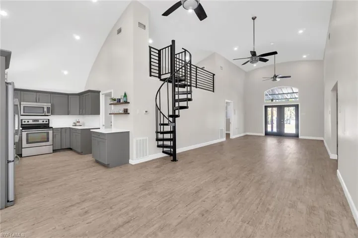 2330  14th NE AVE, Naples, FL 34120