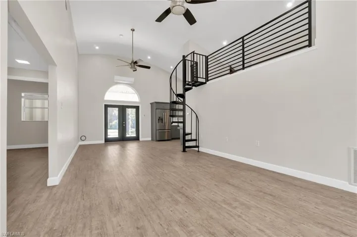 2330  14th NE AVE, Naples, FL 34120
