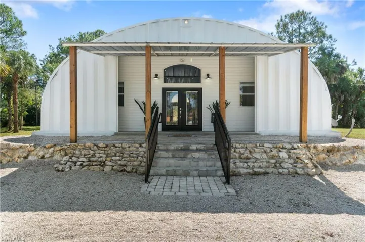 2330  14th NE AVE, Naples, FL 34120