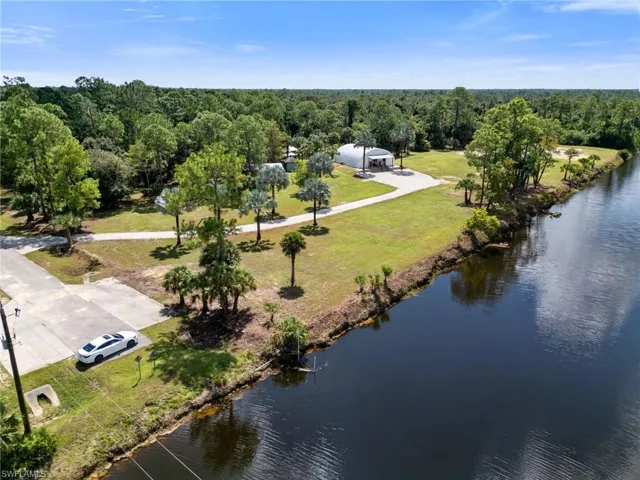 2330  14th NE AVE, Naples, FL 34120