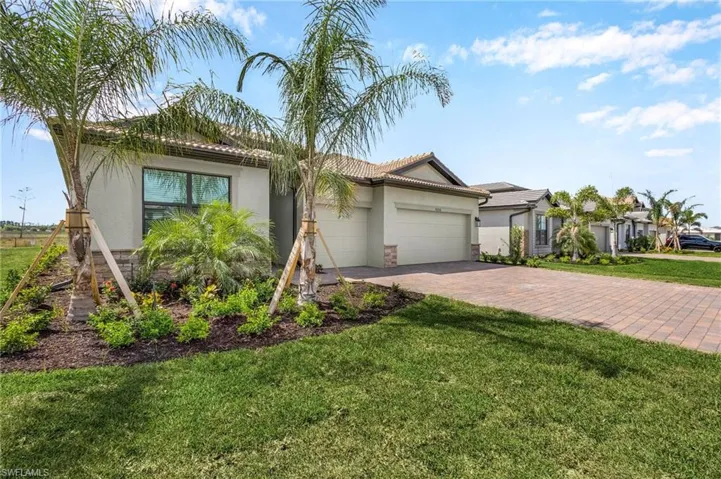 20210 Kingmont Dr, Estero, Florida 33913