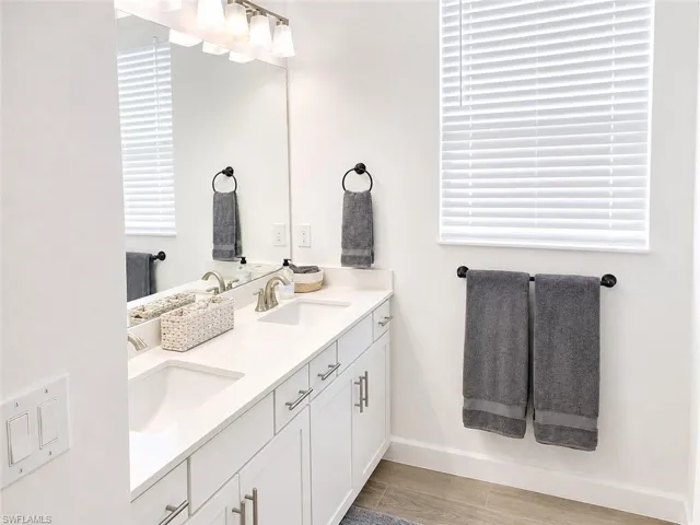 20210 Kingmont Dr, Estero, Florida 33913