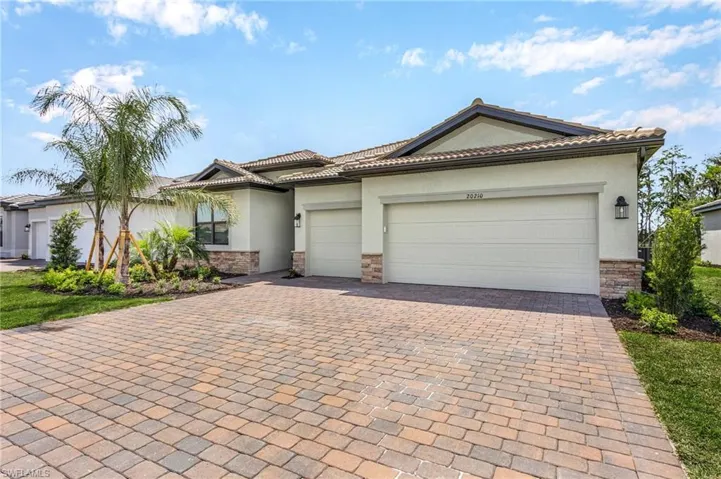 20210 Kingmont Dr, Estero, Florida 33913