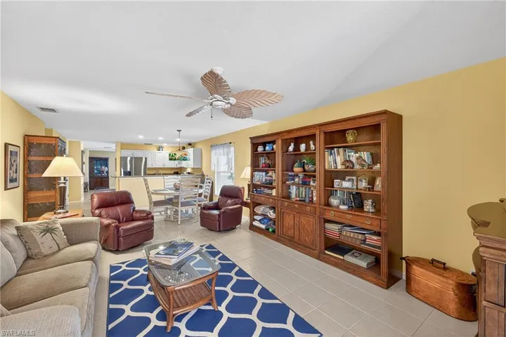 12835 Oakpointe Cir, Fort Myers, Florida 33912