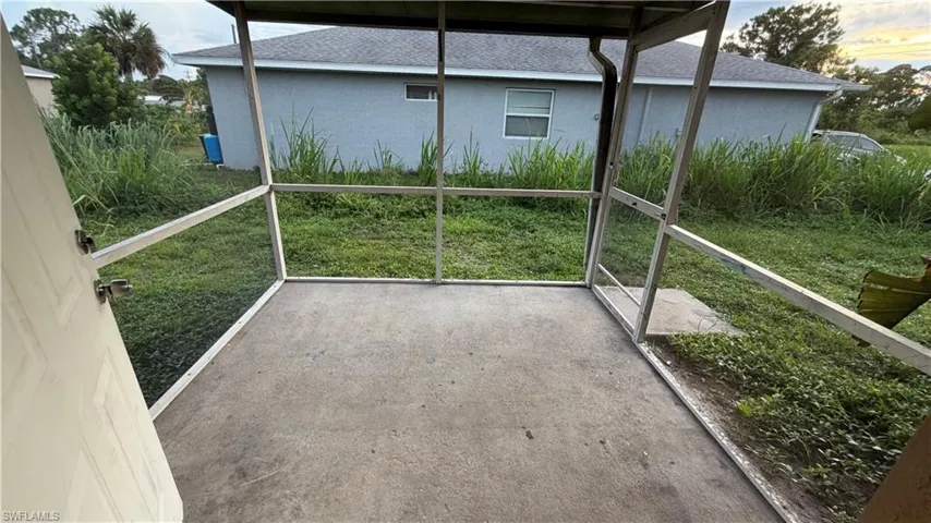2219 Leda Ave S, Lehigh Acres, Florida 33973