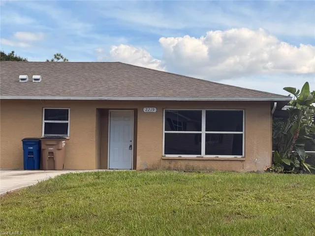 2219 Leda Ave S, Lehigh Acres, Florida 33973