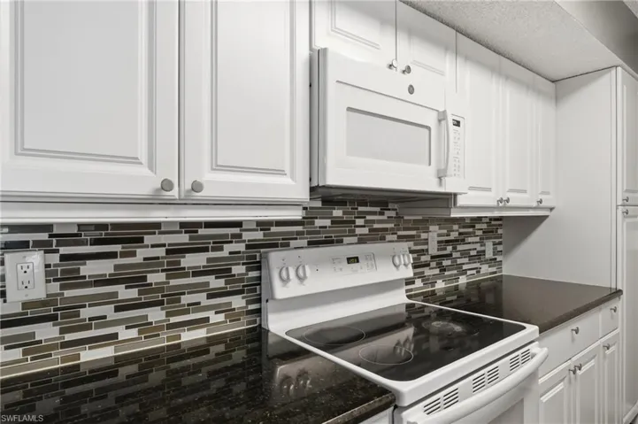 13605  Eagle Ridge  DR, Fort Myers, FL 33912