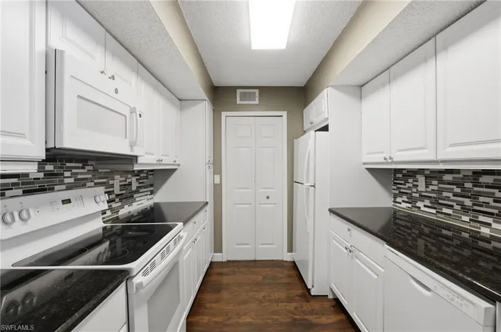 13605  Eagle Ridge  DR, Fort Myers, FL 33912